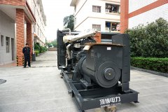 柴油发电机的排气为什么冒黑烟 ?