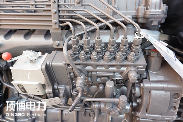 如何检测柴油发电机组的燃油是否受污染?其早期迹象有哪些?