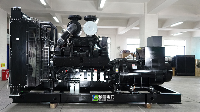 640kw康明斯 (3).jpg