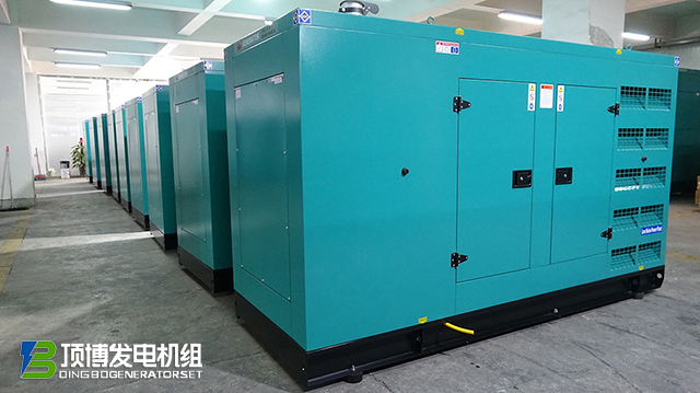 多台康明斯静音箱-高清 (6) 拷贝.jpg